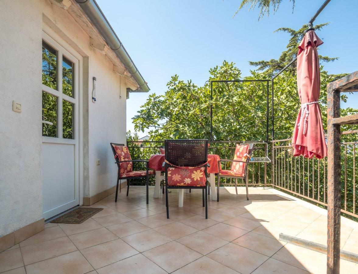 Apartman Jasmina Pula Exterior foto